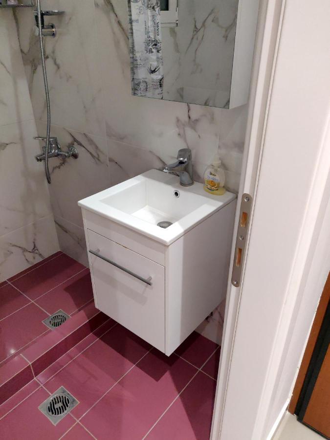 Luxury Studio In The Center Of Larissa Appartamento Esterno foto